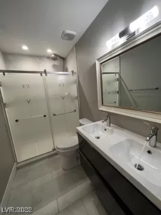 Photo #5: 2444476 Listing 