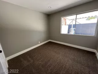 Photo #6: 2444476 Listing 