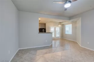 Photo #4: 2444530 Listing 