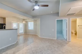 Photo #5: 2444530 Listing 