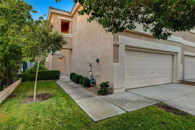 MLS: 2444569 Condo For Sale