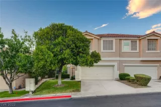 Photo #2: 2444569 Listing