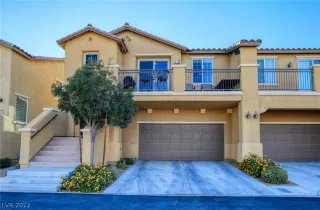 Photo #1: 2444628 Listing