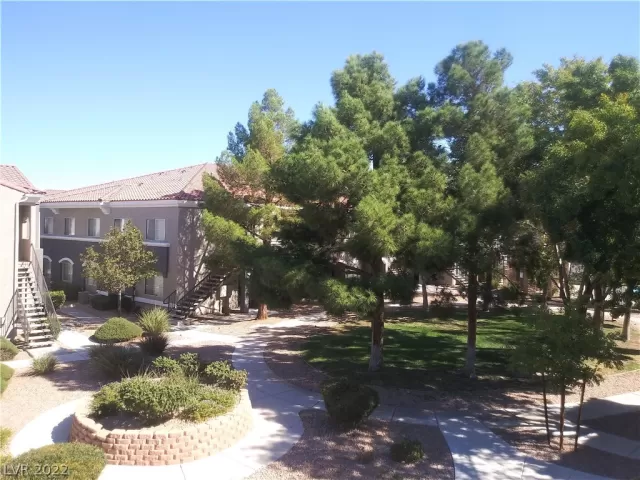 MLS: 2444654 Condo For Sale