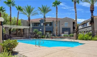 Photo #1: 2444654 Listing 