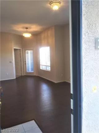 Photo #5: 2444654 Listing 