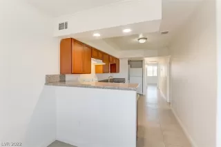 Photo #2: 2444705 Listing 