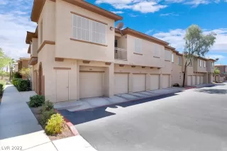 Photo #1: 2444731 Listing