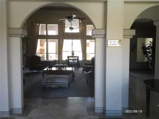 Photo #2: 2444747 Listing 