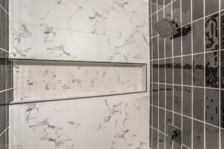 Photo #2: 2444784 Listing 