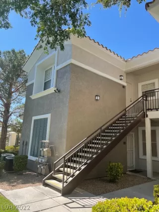 Photo #1: 2444786 Listing 