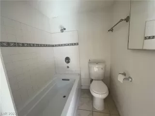 Photo #2: 2444826 Listing 