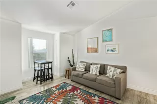 Photo #1: 2444827 Listing 