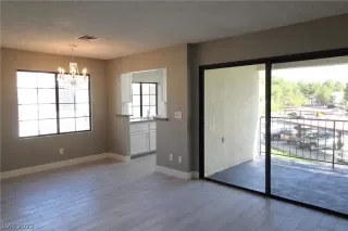 Photo #6: 2444854 Listing 