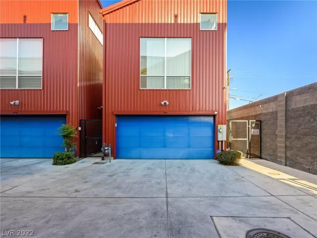 MLS: 2444893 Condo For Sale