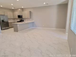 Photo #5: 2444894 Listing 