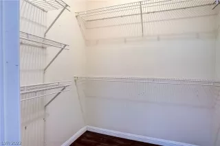 Photo #6: 2444947 Listing 