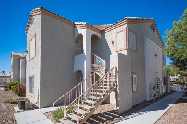 MLS: 2445002 Condo For Sale