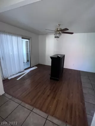 Photo #5: 2445015 Listing 