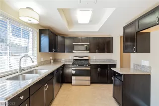 Photo #1: 2445020 Listing 