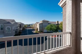 Photo #6: 2445050 Listing 