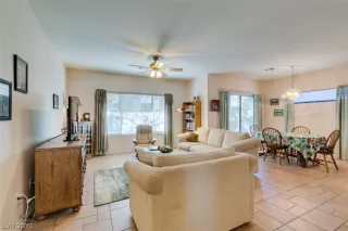 Photo #4: 2445132 Listing 