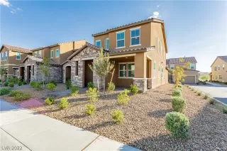 Photo #2: 2445137 Listing 