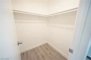 Photo #6: 2445164 Listing 