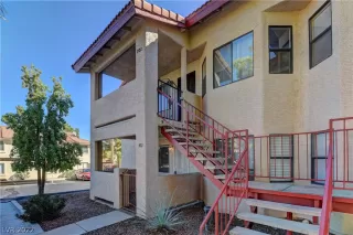 Photo #1: 2445173 Listing