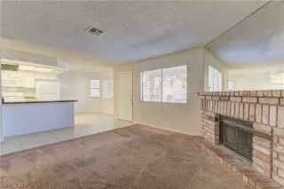 Photo #5: 2445173 Listing