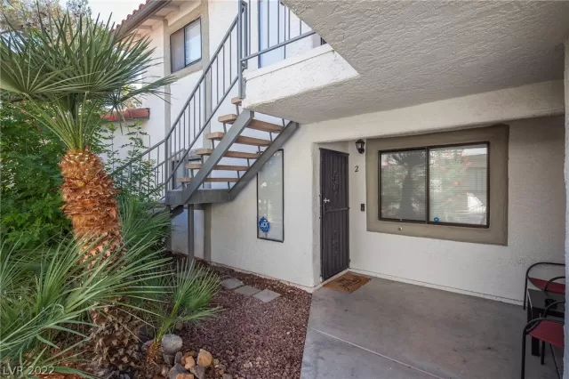 MLS: 2445203 Condo For Sale