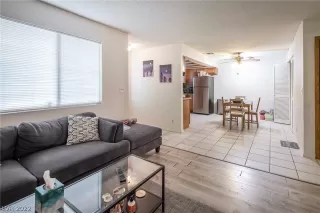 Photo #6: 2445203 Listing 