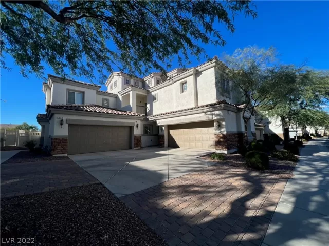 MLS: 2445234 Condo For Sale