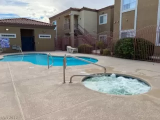 Photo #2: 2445257 Listing 