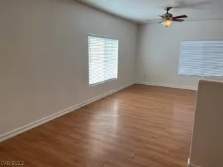 Photo #3: 2445257 Listing 