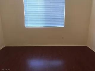 Photo #6: 2445269 Listing 