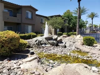 Photo #6: 2445278 Listing 