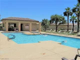 Photo #2: 2445280 Listing 