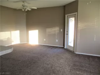 Photo #3: 2445280 Listing 
