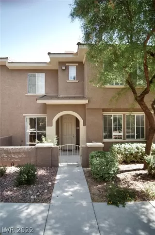 Photo #1: 2445419 Listing