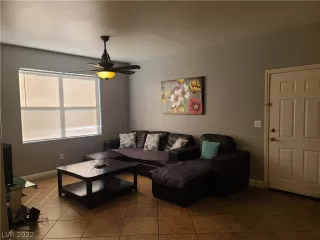 Photo #3: 2445430 Listing