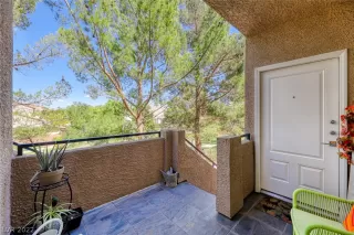 Photo #1: 2445481 Listing 