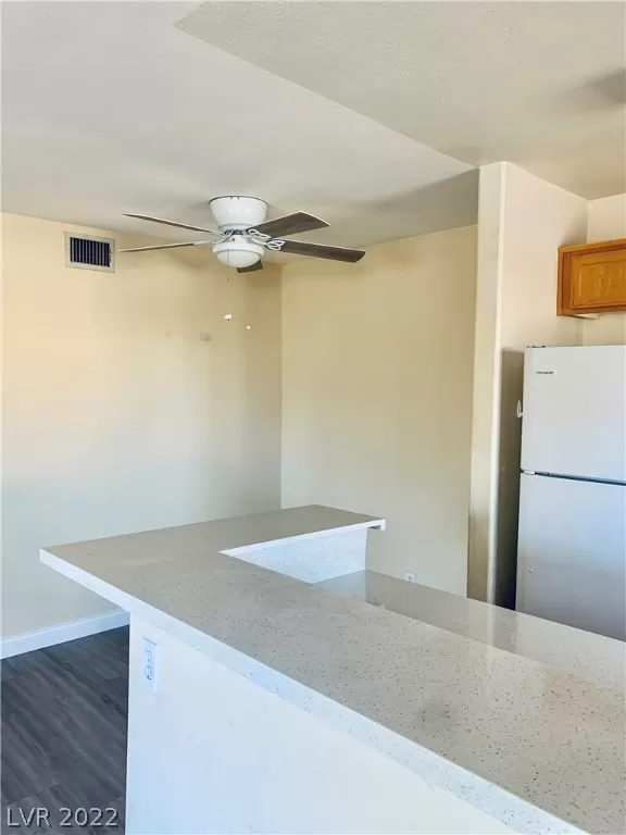 MLS: 2445482 Condo For Sale