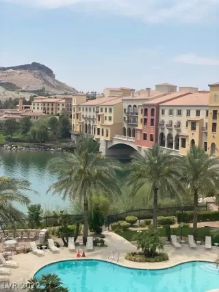 Photo #2: 2445514 Listing 