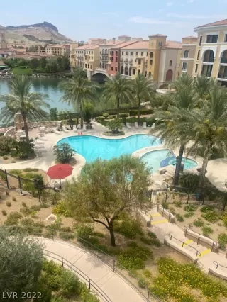 Photo #3: 2445514 Listing 