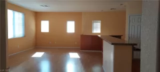 Photo #3: 2445521 Listing 