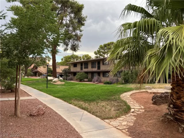 MLS: 2445568 Condo For Sale