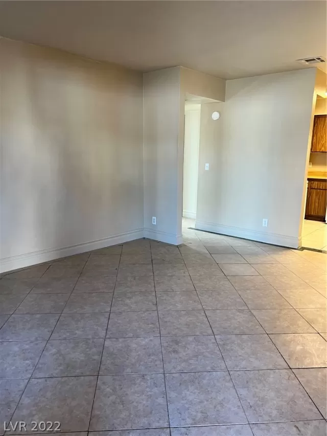 MLS: 2445573 Condo For Sale