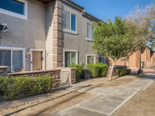 Photo #2: 2445580 Listing 