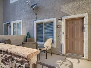 Photo #3: 2445580 Listing 